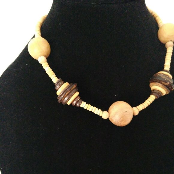 Vintage Wood Big Bead Choker Necklace Primitive Primal Statement Brown 18" - Picture 2 of 4